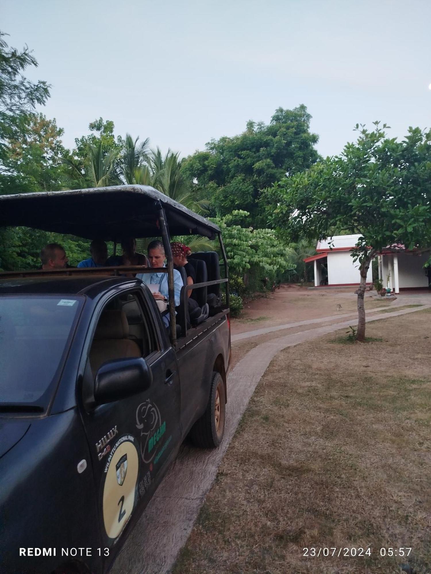 Wilpattu Gagana Guest Villa Nochchiyagama Buitenkant foto